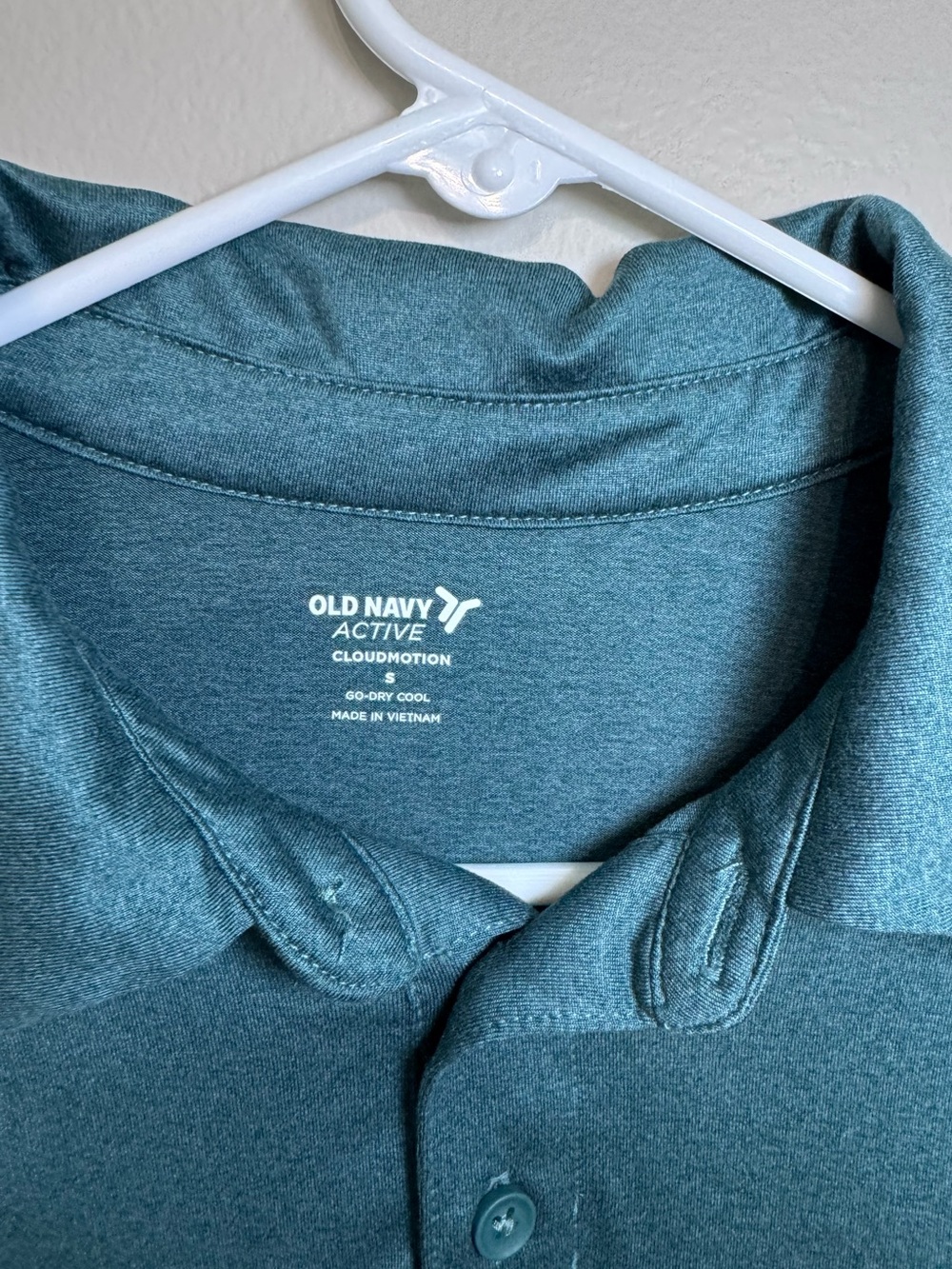 Small Men's Old Navy Active Polo